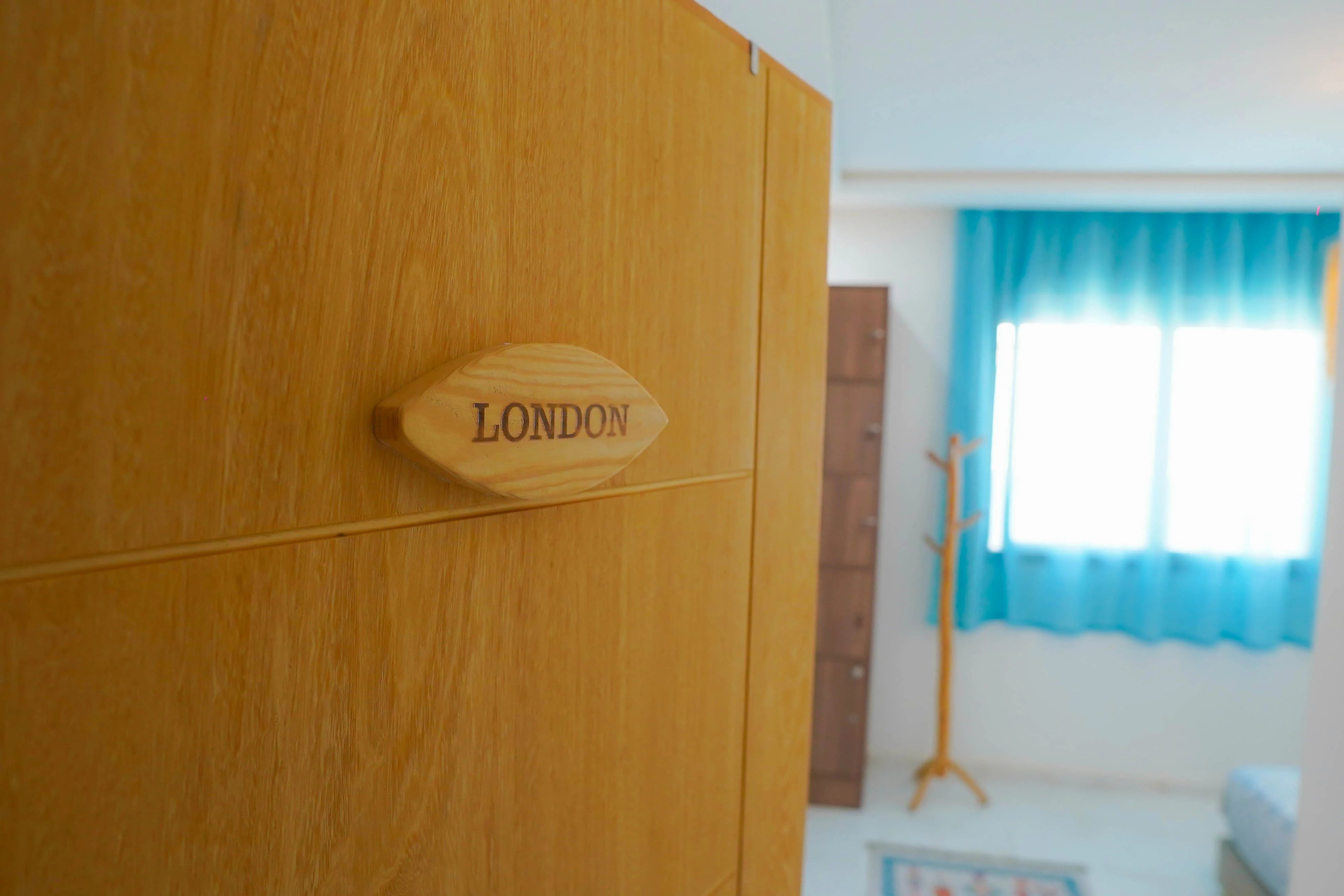 London — Private Room with Shared Bathroom - photo 6 - Photo 1